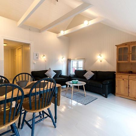 Ferienwohnung Tyskhella Rorbuer Kabelvåg Exterior foto