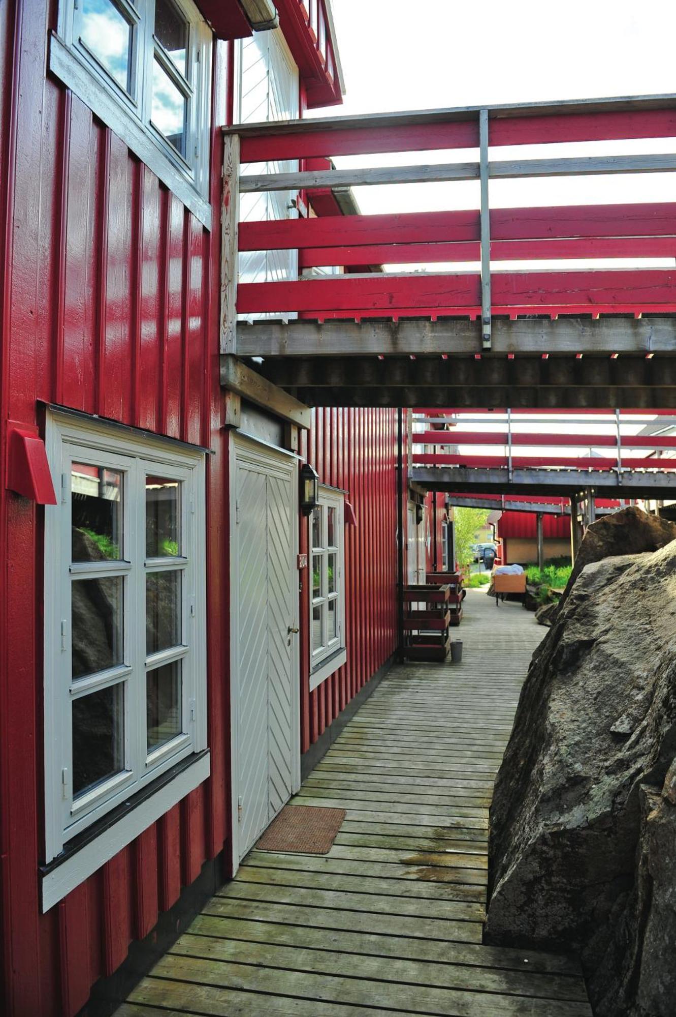 Ferienwohnung Tyskhella Rorbuer Kabelvåg Exterior foto