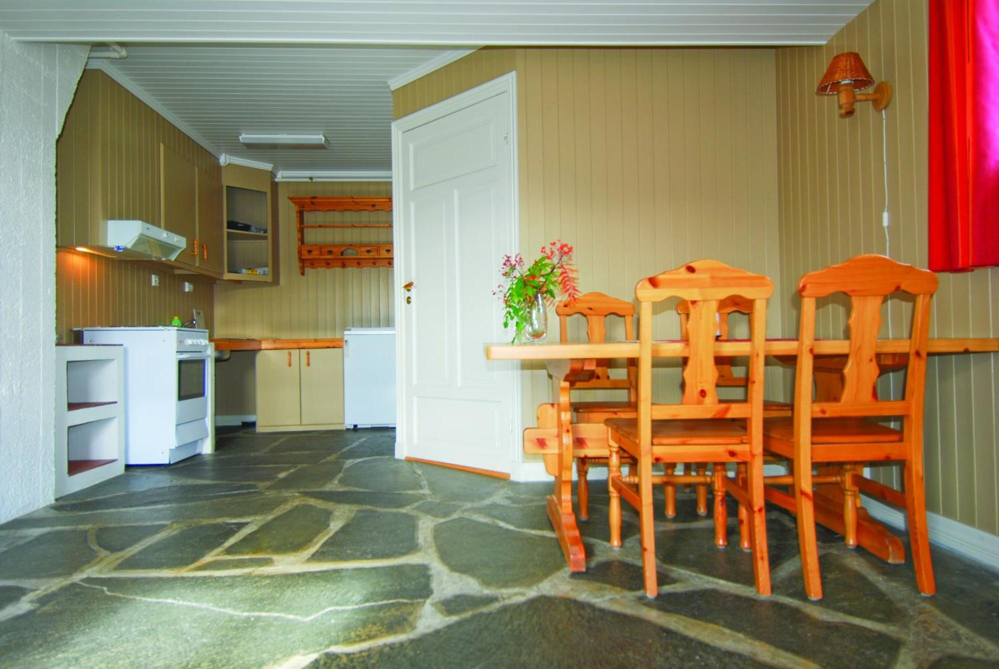 Ferienwohnung Tyskhella Rorbuer Kabelvåg Exterior foto