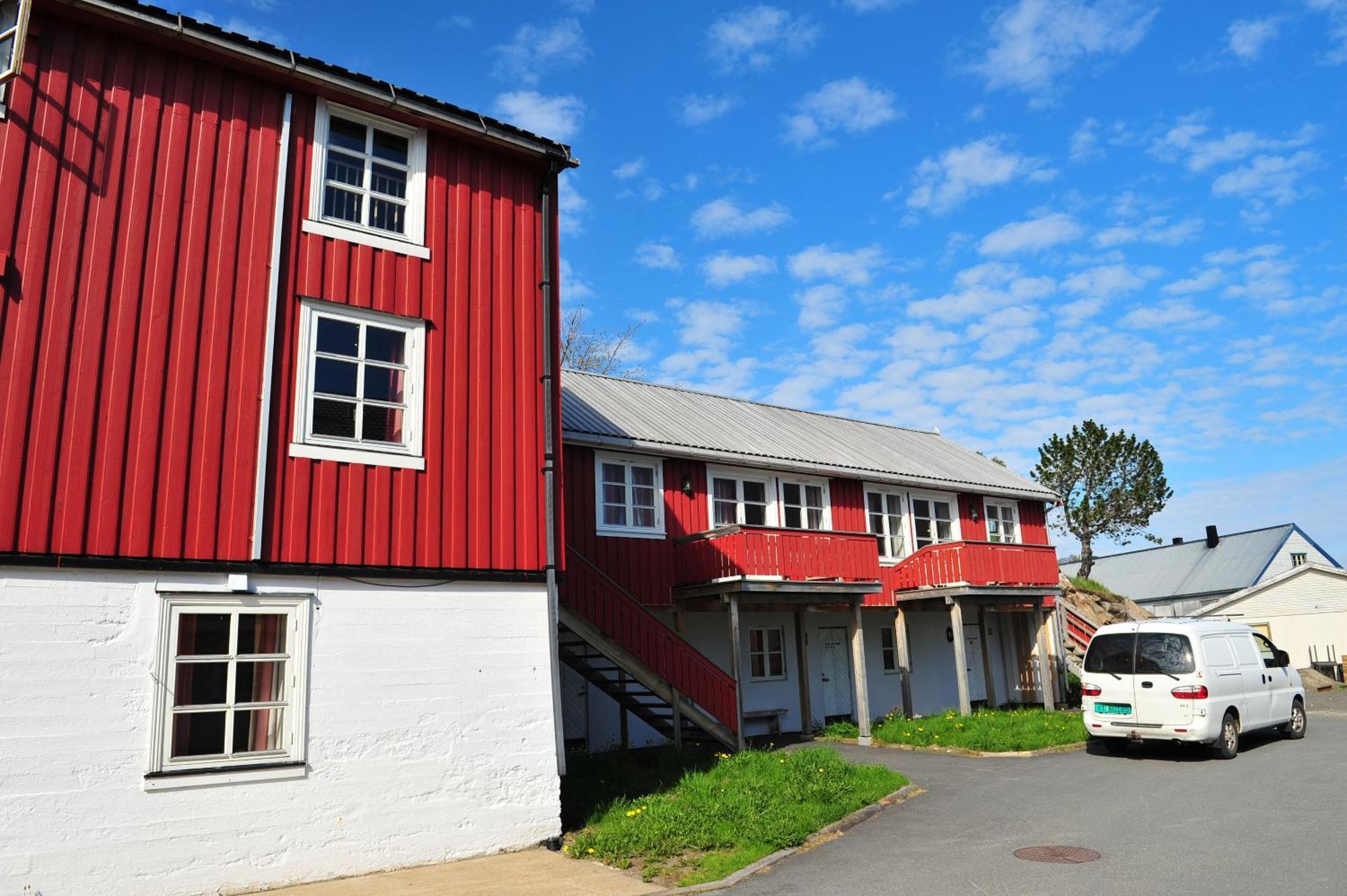 Ferienwohnung Tyskhella Rorbuer Kabelvåg Exterior foto